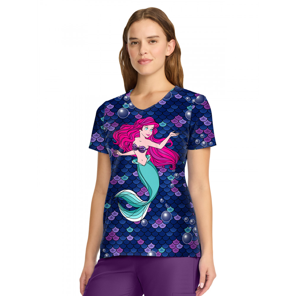 Cherokee - Tooniforms - Women's 2-Pocket V-Neck Print Top Cherokee - Tooniforms - Women's 2-Pocket V-Neck Print Top