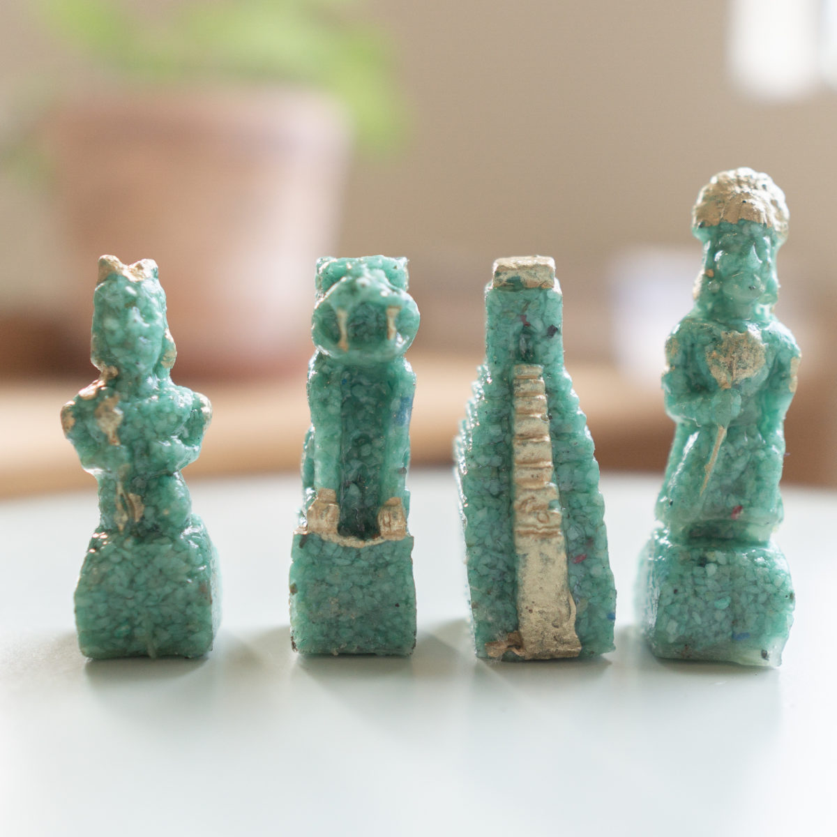 Maya Calendar Chess Set - Image 3